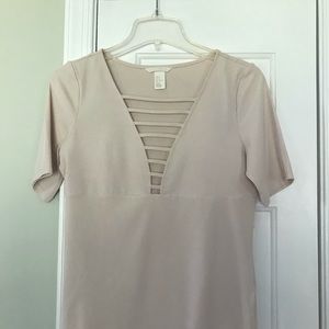 Top with front opening